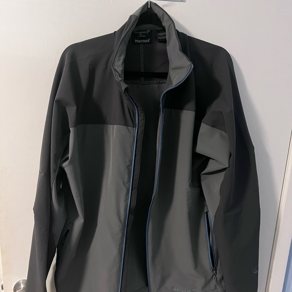 Marmot light jacket large